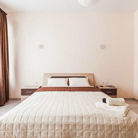 Apartments Near Deribasovskaya โอเดสซา ภายนอก รูปภาพ