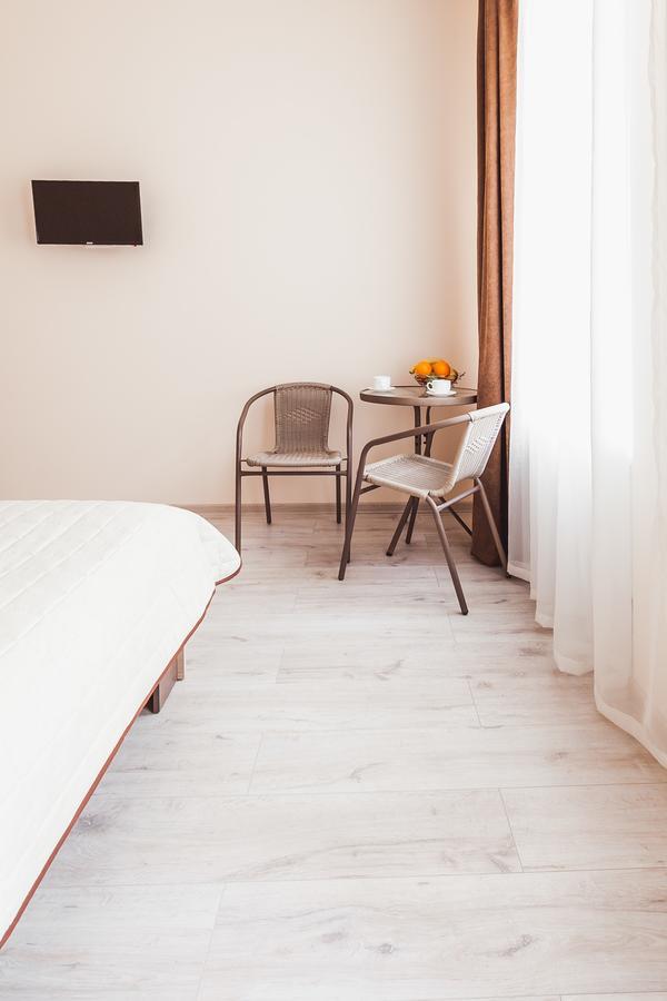 Apartments Near Deribasovskaya โอเดสซา ภายนอก รูปภาพ